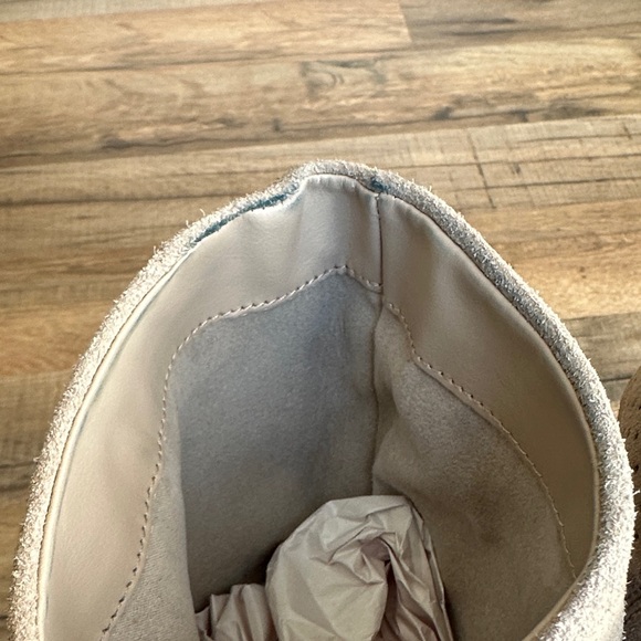 Toms Women’s Tan Slouch Mid Calf Boots Size 8.5 - Picture 9 of 11